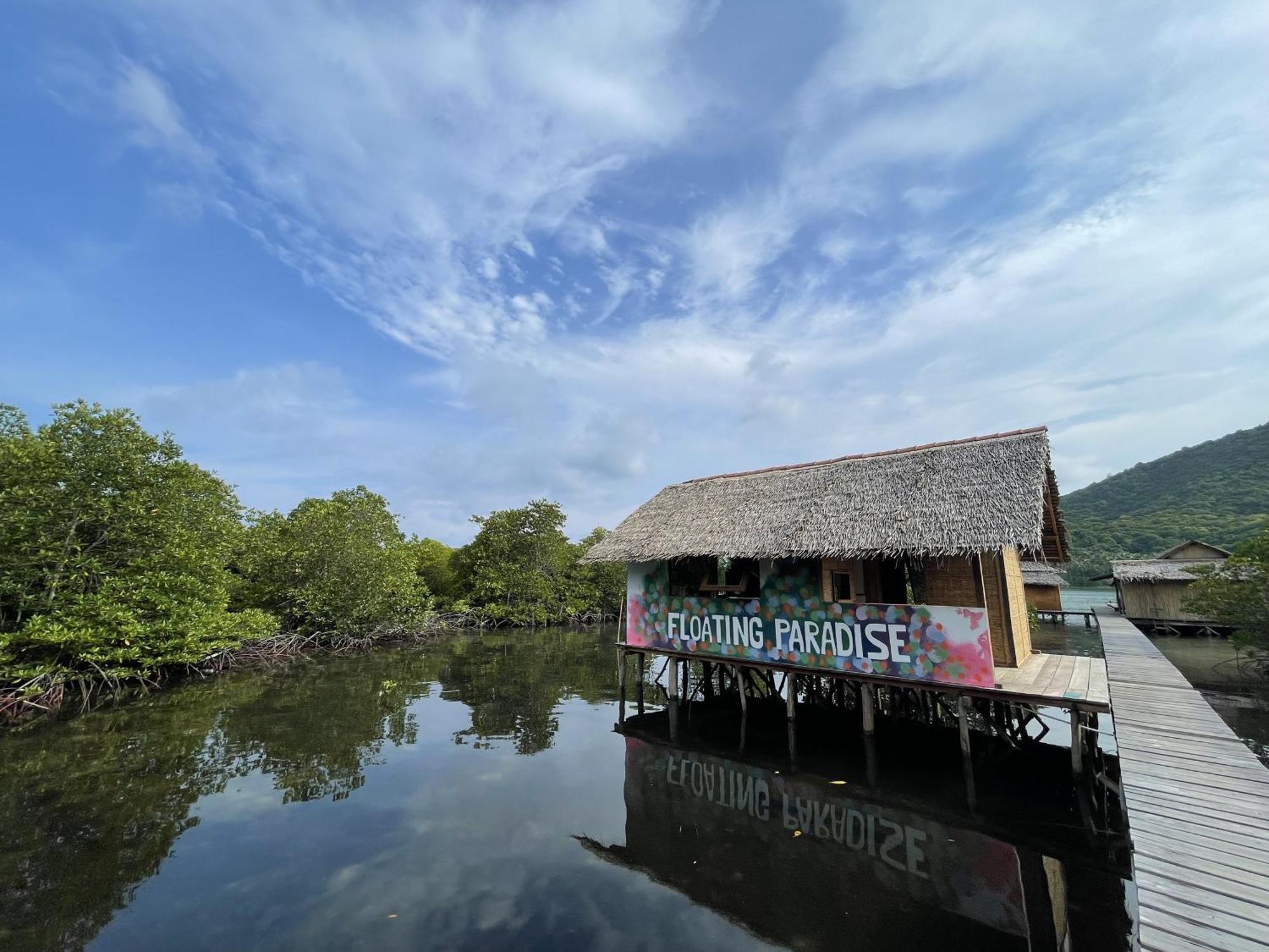 Floating Paradise Karimunjawa Exterior foto