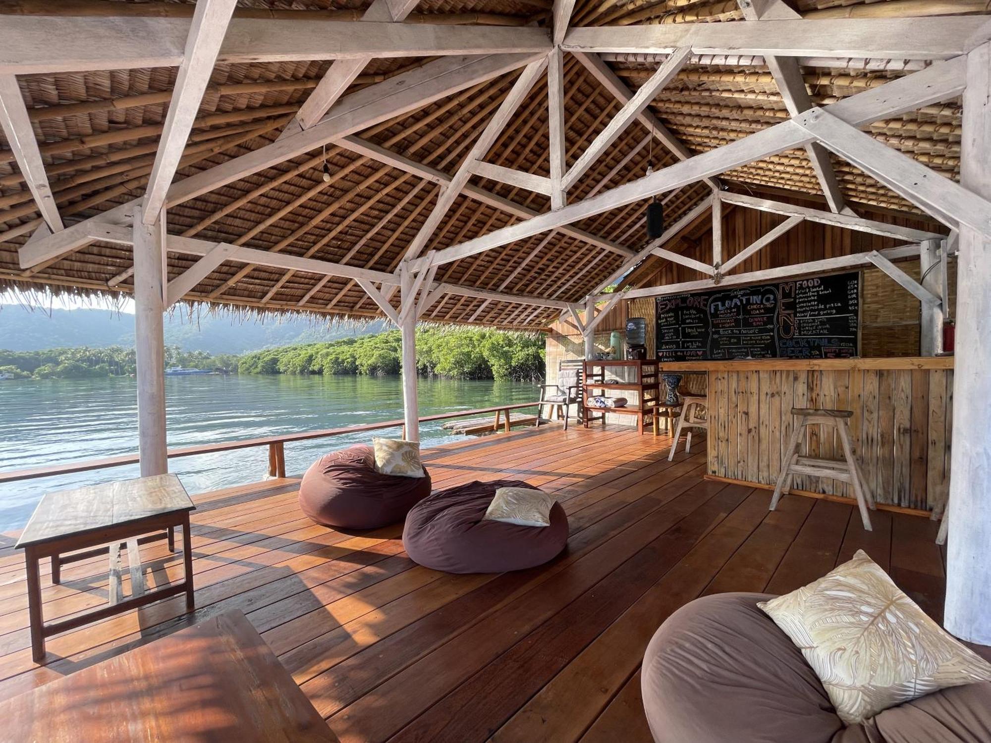 Floating Paradise Karimunjawa Exterior foto