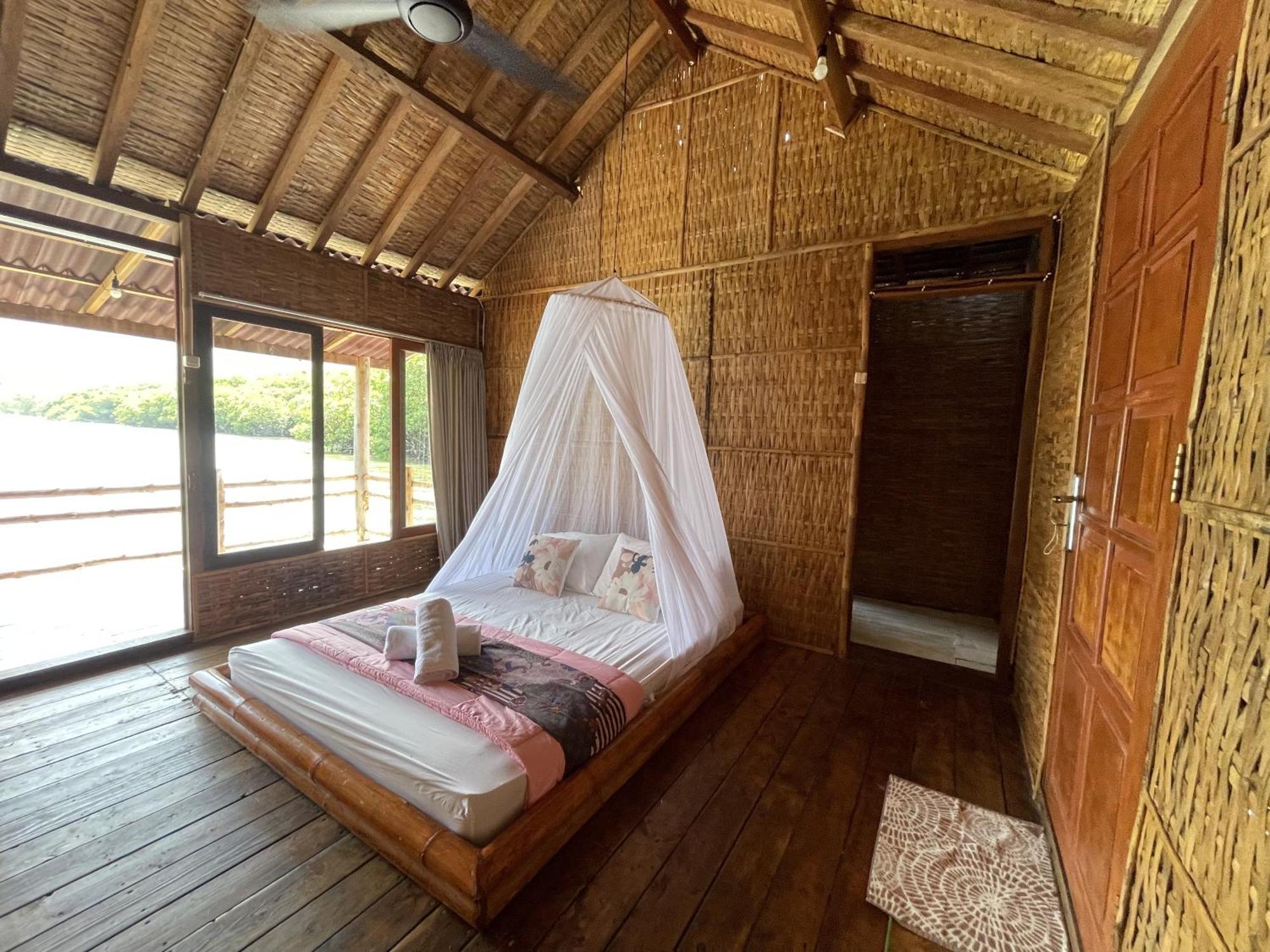 Floating Paradise Karimunjawa Exterior foto