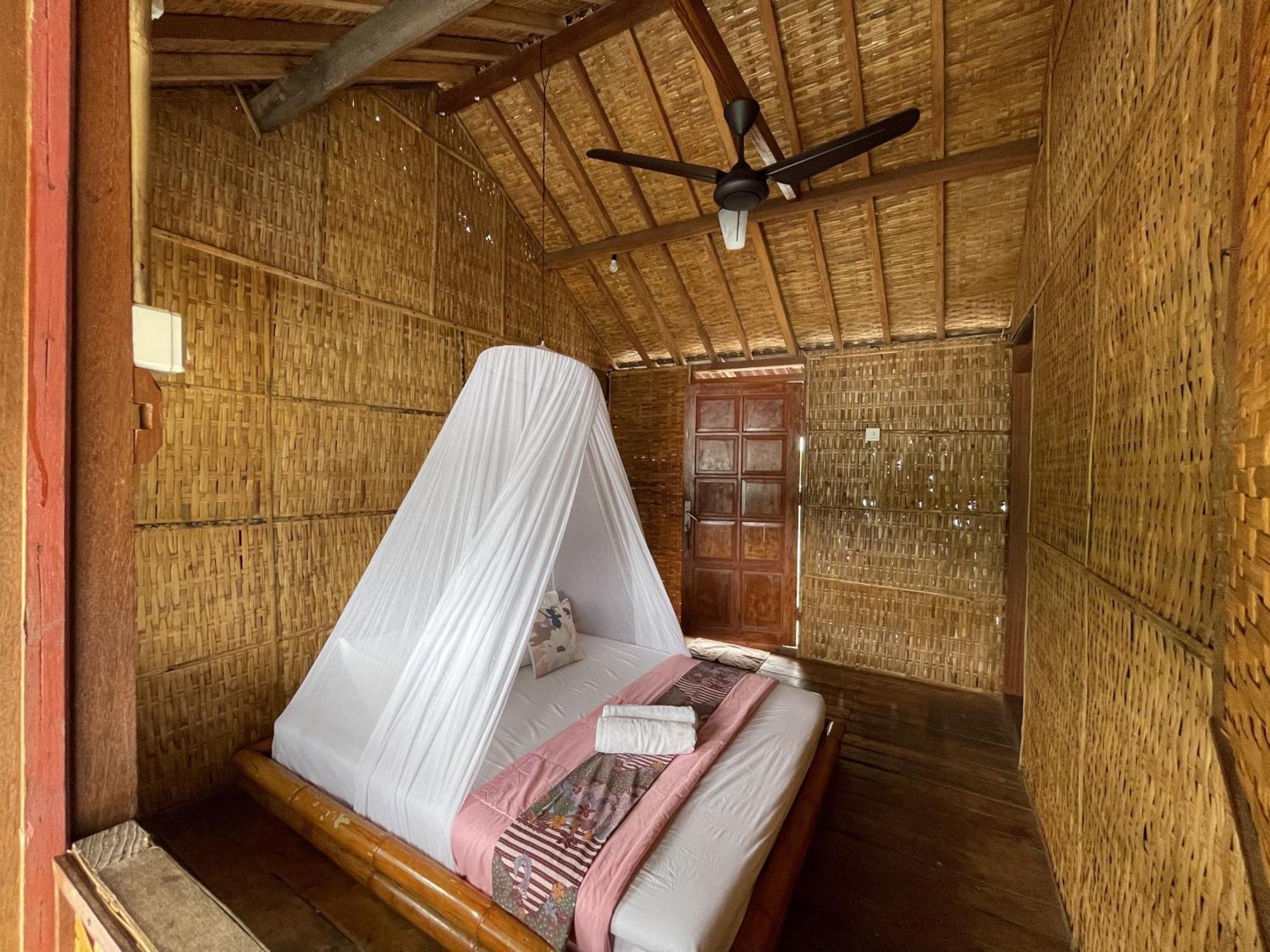 Floating Paradise Karimunjawa Exterior foto