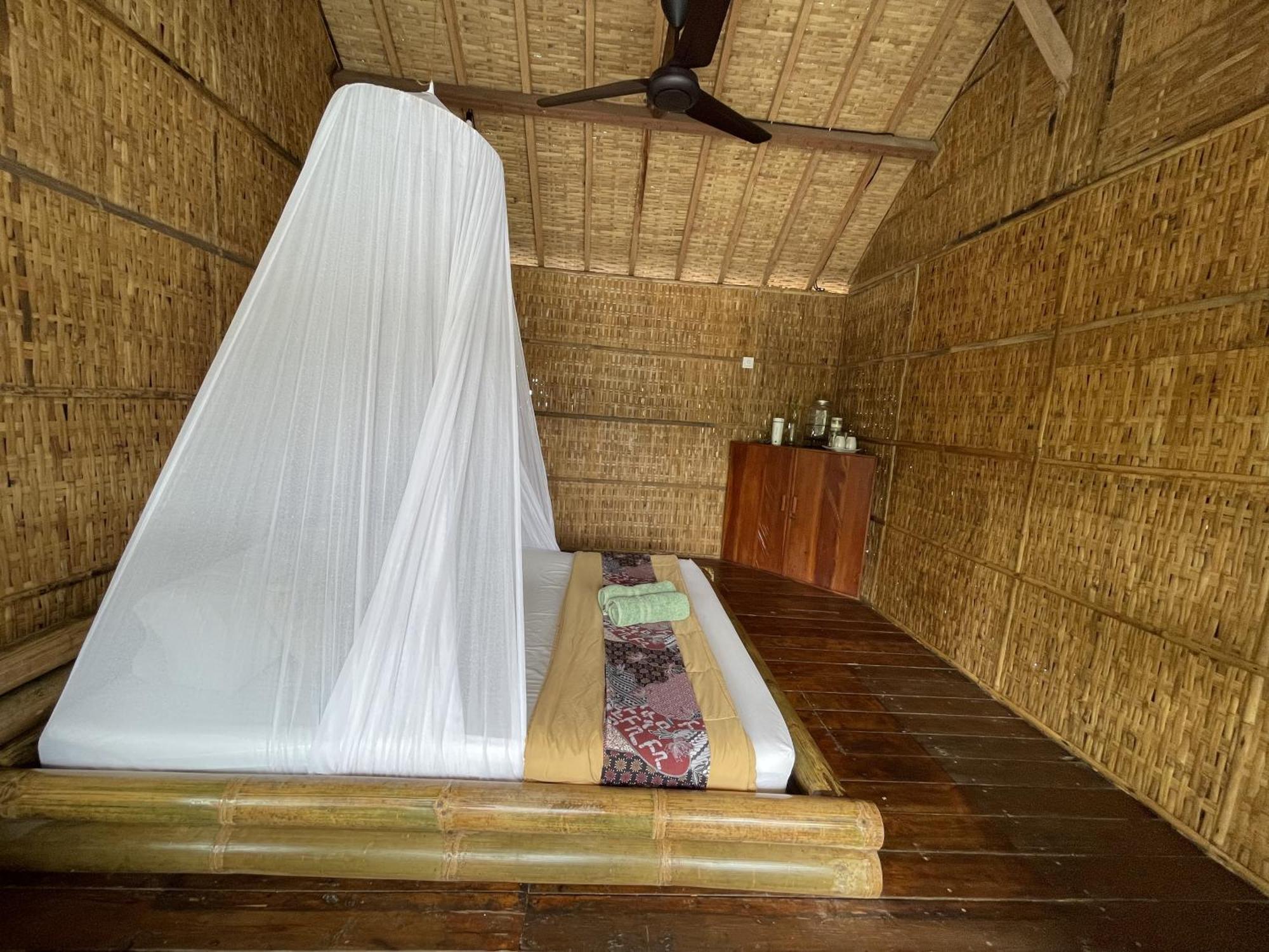 Floating Paradise Karimunjawa Exterior foto