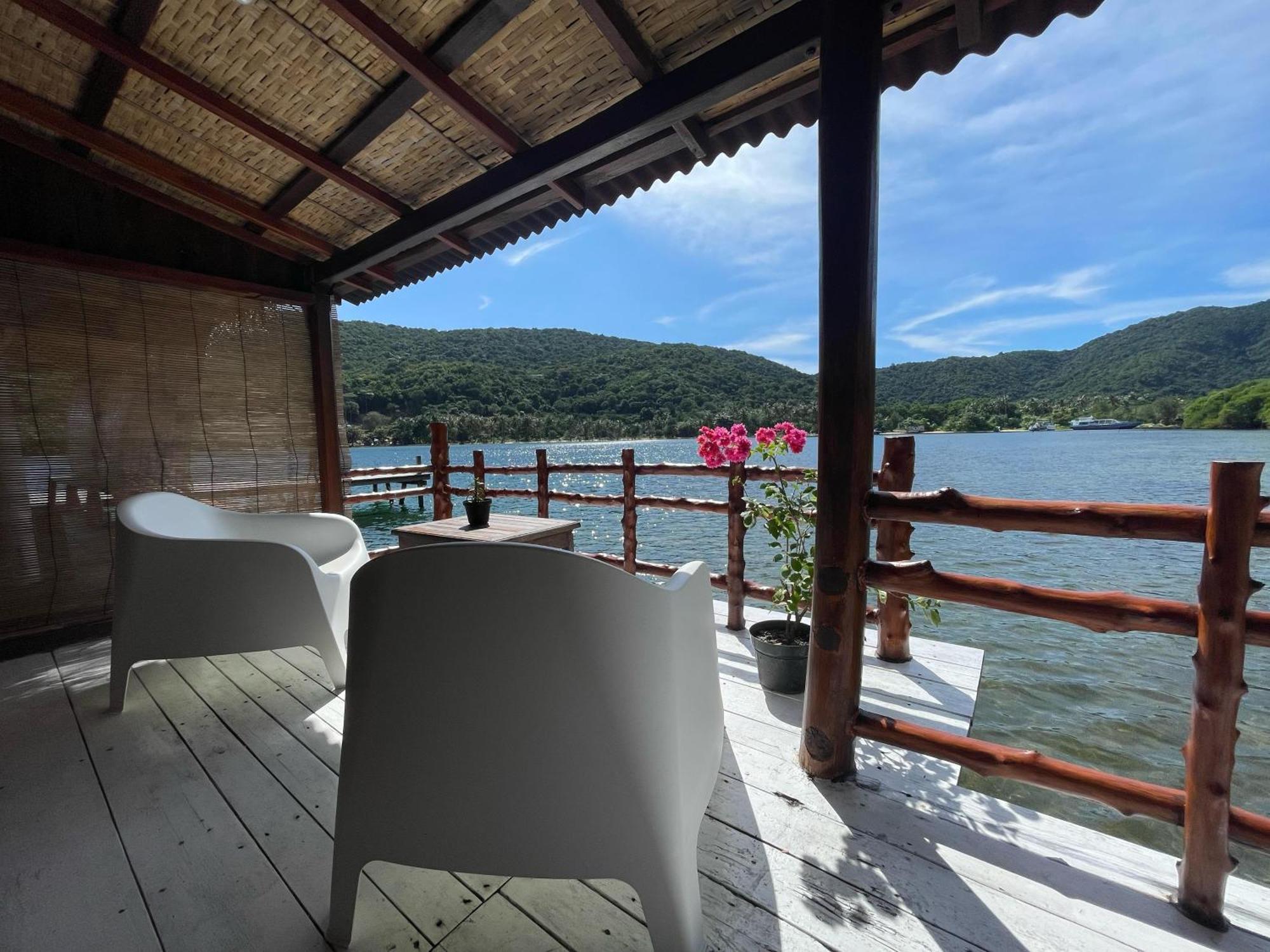 Floating Paradise Karimunjawa Exterior foto